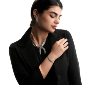 سرویس بر پایه جواهر سه بعدی زنجیر سنگین