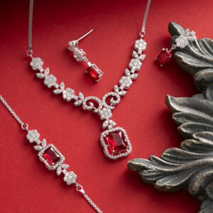 سرویس بر پایه جواهر دوبعدی زنجیر سبک رنگی