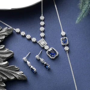 سرویس بر پایه جواهر دوبعدی زنجیر سبک رنگی