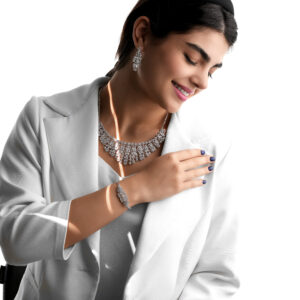 سرویس بر پایه جواهر سه بعدی زنجیر سنگین