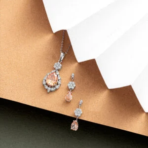 نیم‌ست  بر پایه جواهر دوبعدی  رنگی