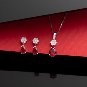 نیم‌ست  بر پایه جواهر دوبعدی  رنگی