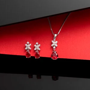 نیم‌ست  بر پایه جواهر دوبعدی  رنگی