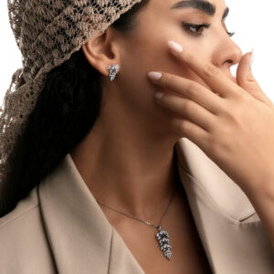 نیم ست بر پایه جواهر سه بعدی رنگی