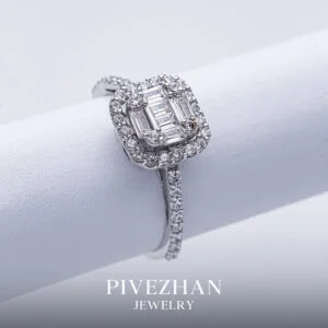 انگشتر بر پایه جواهر امرالدکات