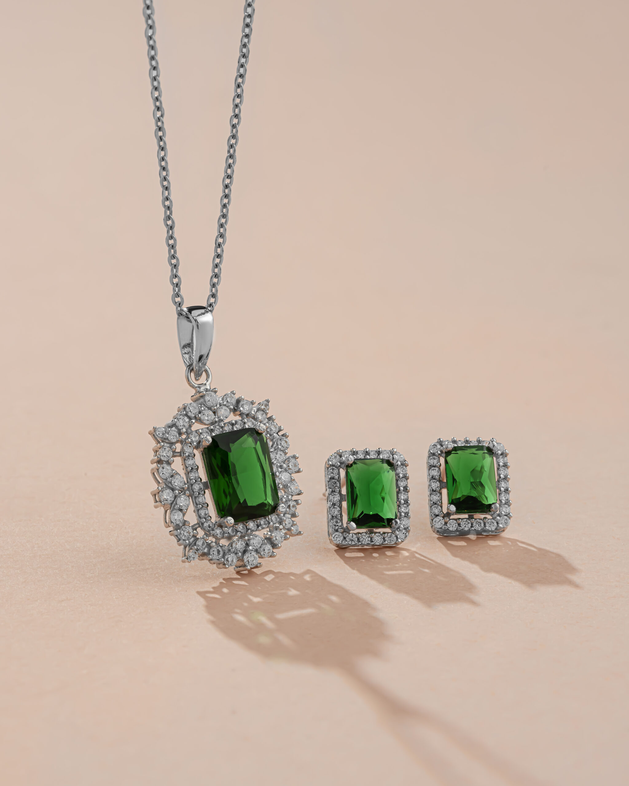 Stacked from 6 images. Method=B (R=8,S=3)