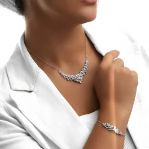 سرویس بر پایه جواهر سه بعدی  زنجیر سنگین