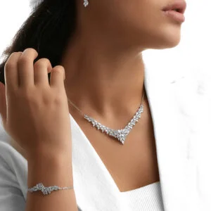 سرویس بر پایه جواهر سه بعدی  زنجیر سنگین