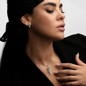 نیم ست سه بعدی بر پایه جواهر رنگی