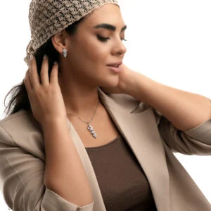 نیم ست سه بعدی بر پایه جواهر