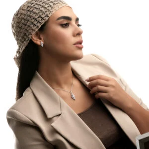 نیم ست سه بعدی بر پایه جواهر