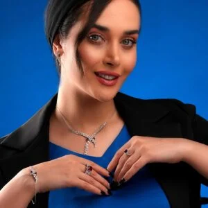 سرویس سه بعدی بر پایه جواهرطوفان سرخ زنجیربیزمارک رنگی