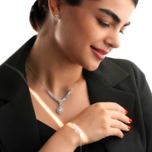 سرویس اتمی بر پایه جواهر زنجیر بیزمارک اشکی ساده