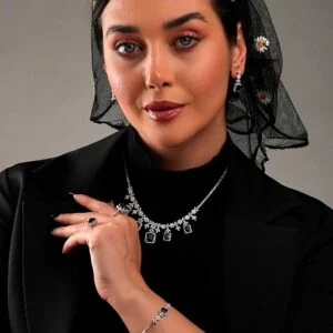 سرویس اتمی  بر پایه جواهر  زنجیر سنگین  رنگی